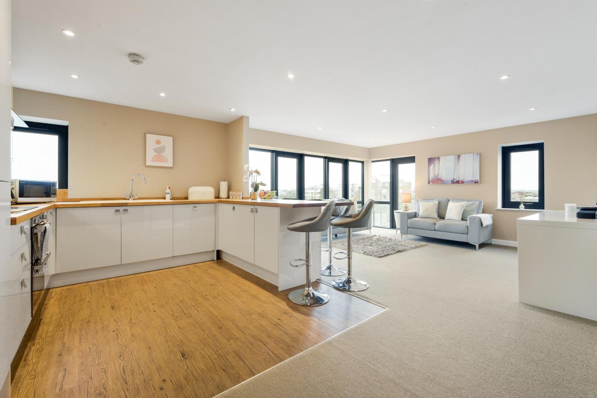 Westcliff Penthouse With Sea Views And Balcony Daire Bournemouth Dış mekan fotoğraf